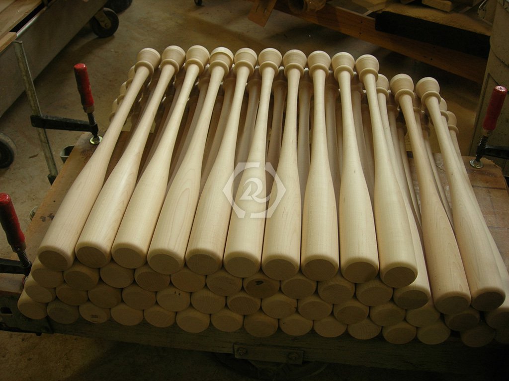 數控木工車床加工棒球棒樣品