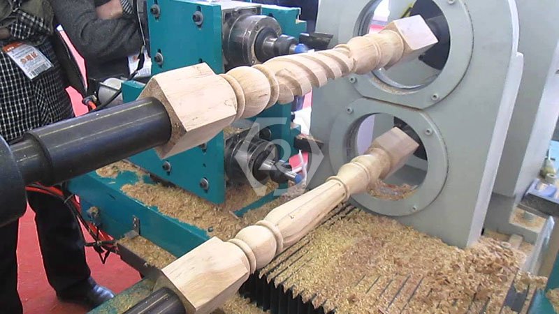 雙軸車拉銑雕一體機加工圖